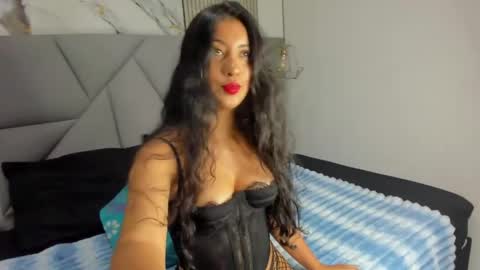 violettaruizz online show from 05/04/26, 07:10