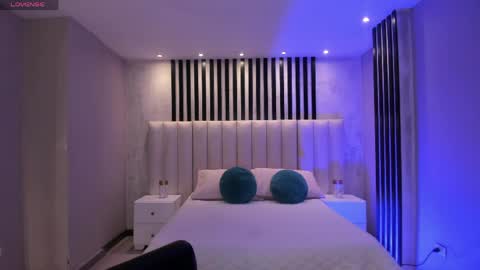 Violett Castel online show from 03/20/26, 06:57