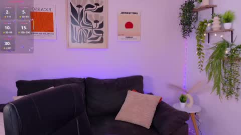 Violett Castel online show from 04/20/26, 07:26