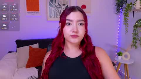 Snapshot of violettcastel chatting on 05/13/26, 09:00 Violett Castel online show from 05/13/26, 09:00