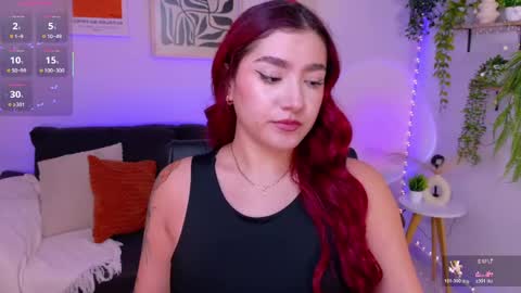 Snapshot of violettcastel chatting on 05/17/26, 07:32 Violett Castel online show from 05/17/26, 07:32
