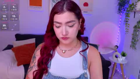 Violett Castel online show from 07/10/26, 10:56