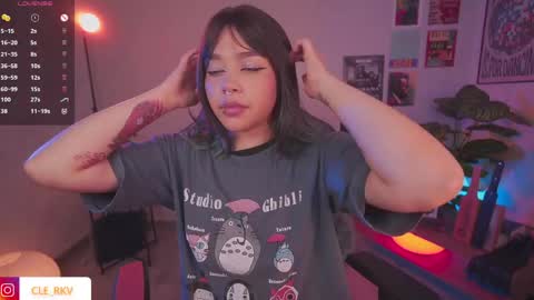 JULIE UWU online show from 04/26/26, 10:51