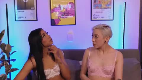 Violet online show from 03/08/26, 12:08