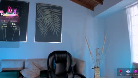 Violett  online show from 10/25/25, 06:35