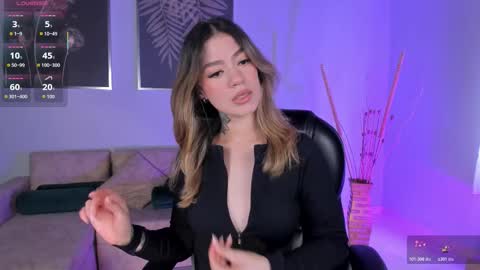 Violett  online show from 10/27/25, 06:56