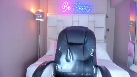 VioletthaRous online show from 09/30/25, 11:10