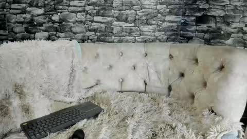 violetwinters_ online show from 05/04/26, 03:35