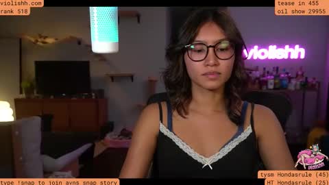 follow me on twitter violishh and ig violishh  online show from 11/30/25, 01:20