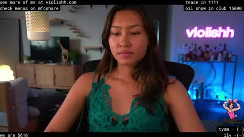 Snapshot of violishh chatting on 06/03/26, 11:54 follow me on twitter violishh and ig violishh online show from 06/03/26, 11:54