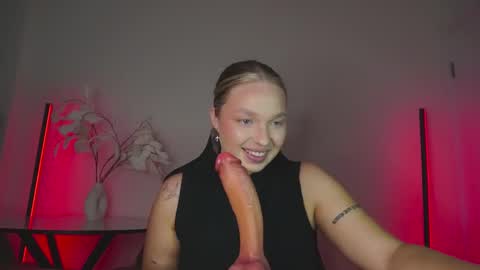 Violla online show from 09/24/25, 09:01
