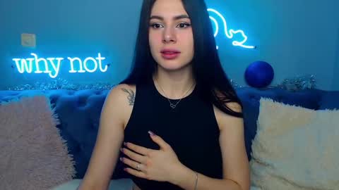 Snapshot of viollinalv chatting on 01/10/25, 05:37 viollinalv online show from 01/10/25, 05:37