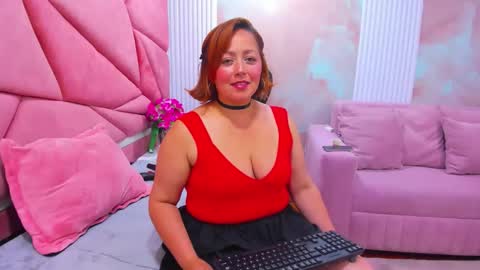 Violeta thomson online show from 02/22/26, 04:13