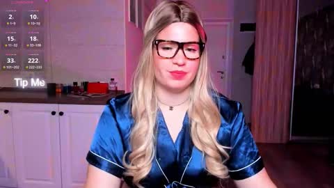  VelvettTime  online show from 10/20/25, 05:52