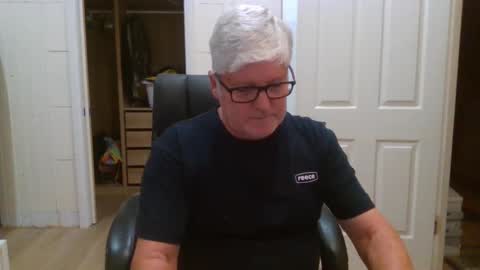 viper654321 online show from 04/30/26, 07:25