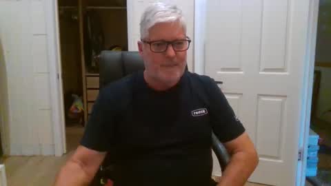 Snapshot of viper654321 chatting on 05/06/26, 06:41 viper654321 online show from 05/06/26, 06:41