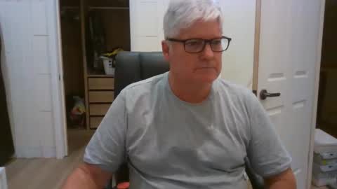 Snapshot of viper654321 chatting on 05/18/26, 07:47 viper654321 online show from 05/18/26, 07:47