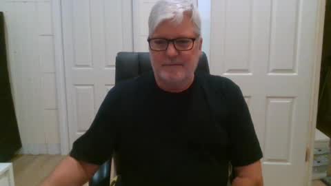 Snapshot of viper654321 chatting on 06/10/26, 07:40 viper654321 online show from 06/10/26, 07:40