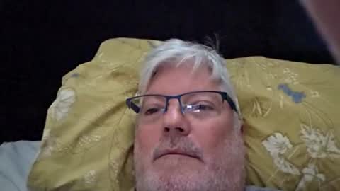Snapshot of viper654321 chatting on 06/11/26, 10:19 viper654321 online show from 06/11/26, 10:19