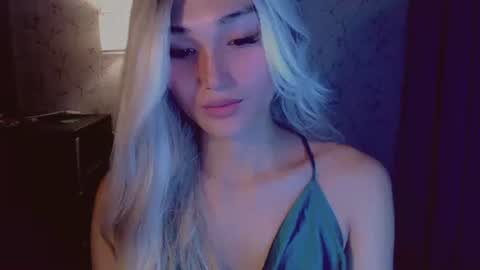 Pearl online show from 02/22/26, 03:07