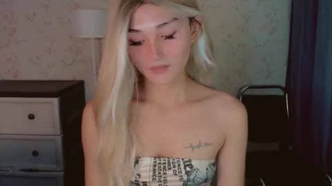 Pearl online show from 03/20/26, 02:49