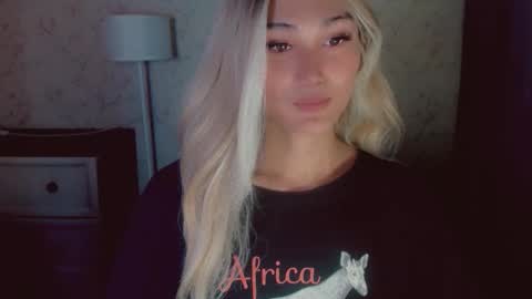 Pearl online show from 04/15/26, 09:38