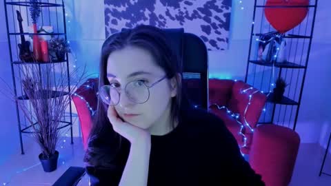 your love online show from 09/16/25, 05:19