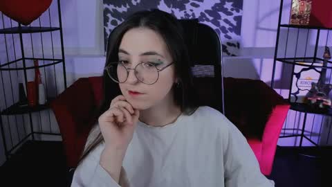 your love online show from 04/15/26, 07:32