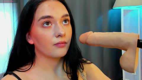 Snapshot of vitajoy_ chatting on 11/07/25, 10:37 Vita online show from 11/07/25, 10:37