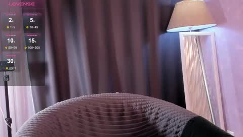 Snapshot of vitajoy_ chatting on 11/10/25, 03:44 Vita online show from 11/10/25, 03:44