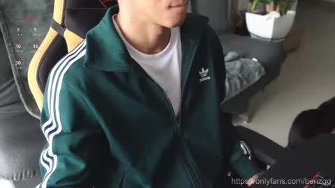 VITO BENZ online show from 11/20/25, 08:08