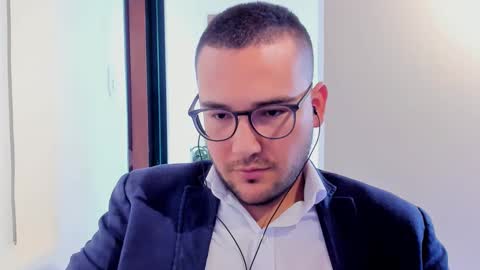 Vito Ferrer online show from 03/06/25, 03:56