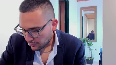 Vito Ferrer online show from 03/06/25, 06:59