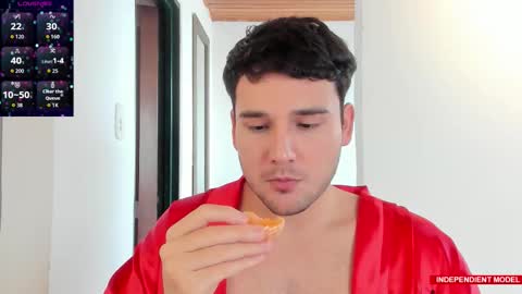 Vito Ferrer online show from 09/14/25, 06:07