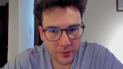 Vito Ferrer online show from 09/23/25, 09:18