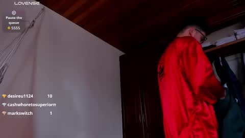 Vito Ferrer online show from 09/27/25, 05:40