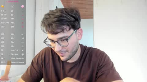 Vito Ferrer online show from 12/19/25, 09:44