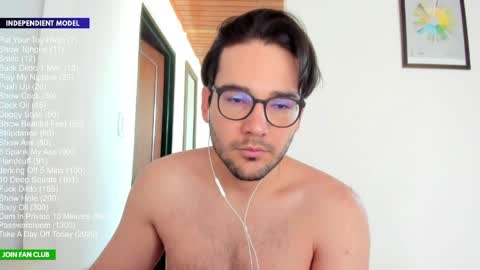 Snapshot of vito_ferrero chatting on 06/02/26, 01:02 Vito Ferrer online show from 06/02/26, 01:02