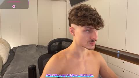 vitoraugustoxxx online show from 12/19/25, 12:23