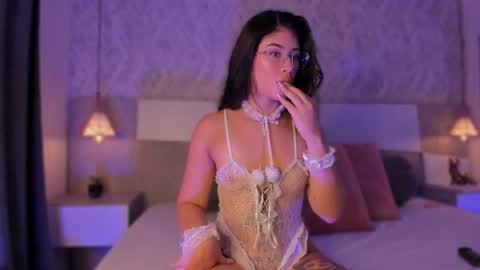 Vttoria online show from 03/23/26, 02:32