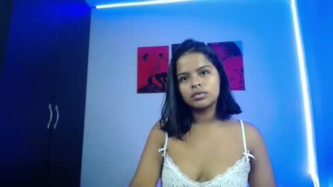 Snapshot of vittoriaandersen chatting on 01/13/26, 02:00 Vittoria Andersen online show from 01/13/26, 02:00