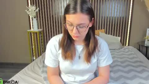Snapshot of viva_dark chatting on 06/17/26, 08:39 Viva online show from 06/17/26, 08:39