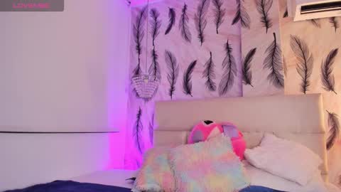 Viviana  online show from 02/13/26, 11:23