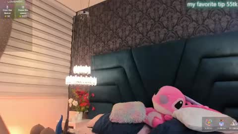 Snapshot of vivi_prinncess chatting on 06/01/26, 11:39 Viviana online show from 06/01/26, 11:39