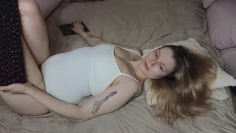 vivian_alison online show from 02/15/26, 08:16