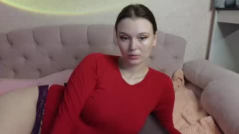 Snapshot of vivian_alison chatting on 08/01/26, 06:40 vivian_alison online show from 08/01/26, 06:40