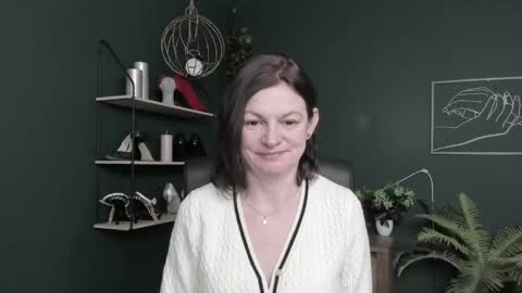 Vivian online show from 04/14/26, 06:19