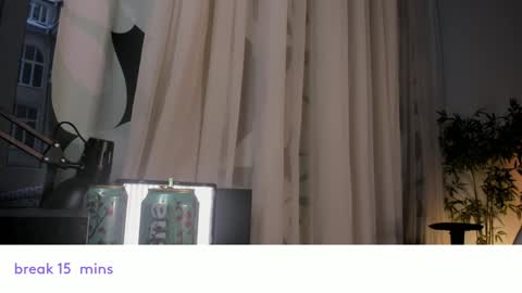 vivian_qwerty online show from 12/15/24, 07:46