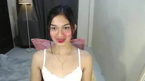 Vivian online show from 12/19/24, 12:13