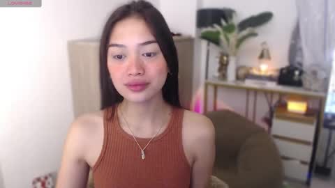 Vivian online show from 10/07/25, 02:53